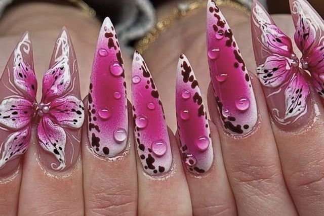 Top Pink False Nails Ideas in 2025