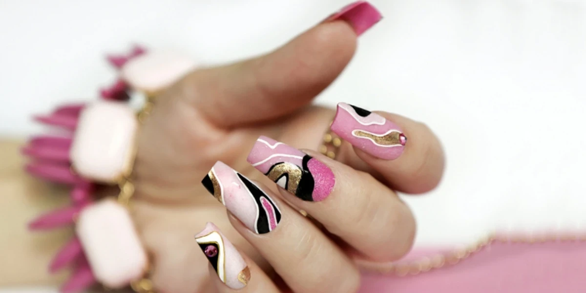 Discover Why Siva Nail Press-On Nails Are the Must-Have Beauty Trend of 2025