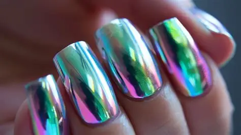 Nocturne Glow Iridescent Chrome Press‑On Nails | Siva Nail