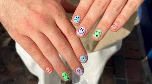 Lucky Baby Rainbow Smile Press‑On Nails | Gradient Pop Art