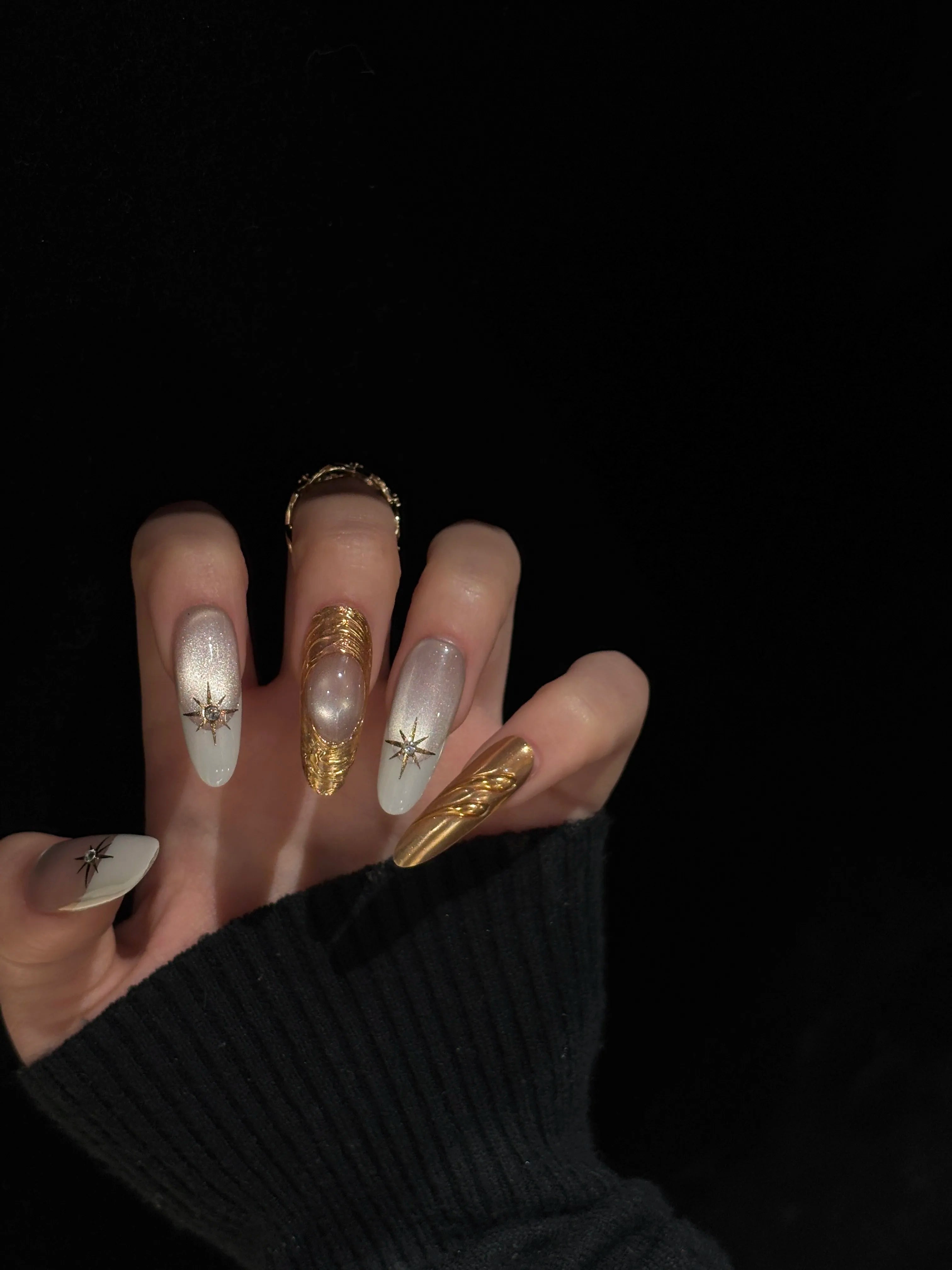 Siva Nail, Celestial Gleam, Gold & Pearl White Handmade Press on Nails