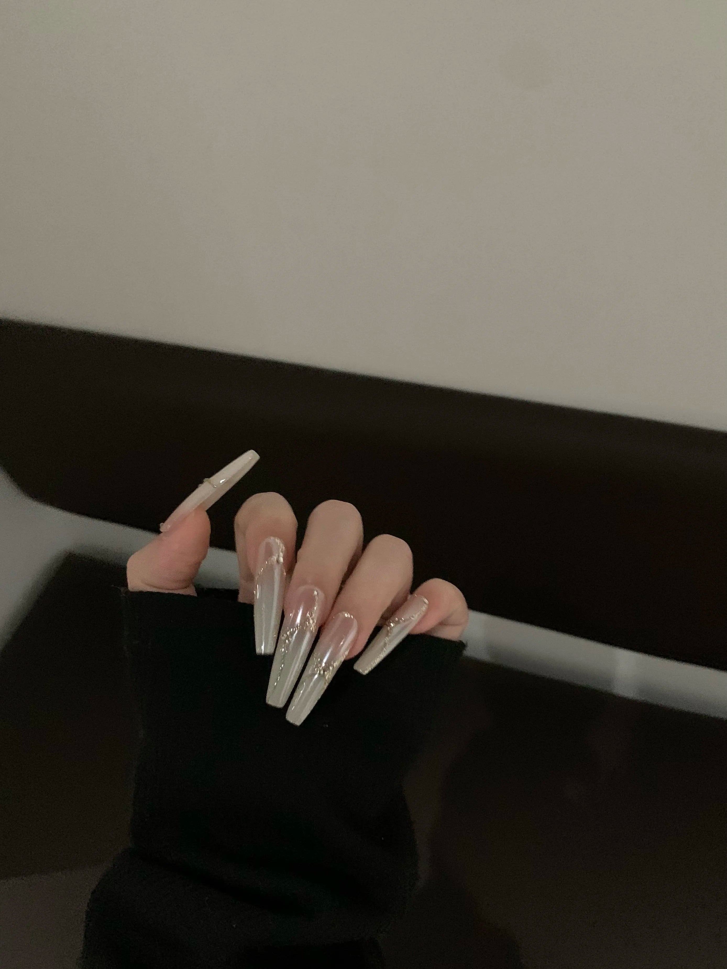 Siva Nail, Milky White with Silver Chains Handmade Press on Nails