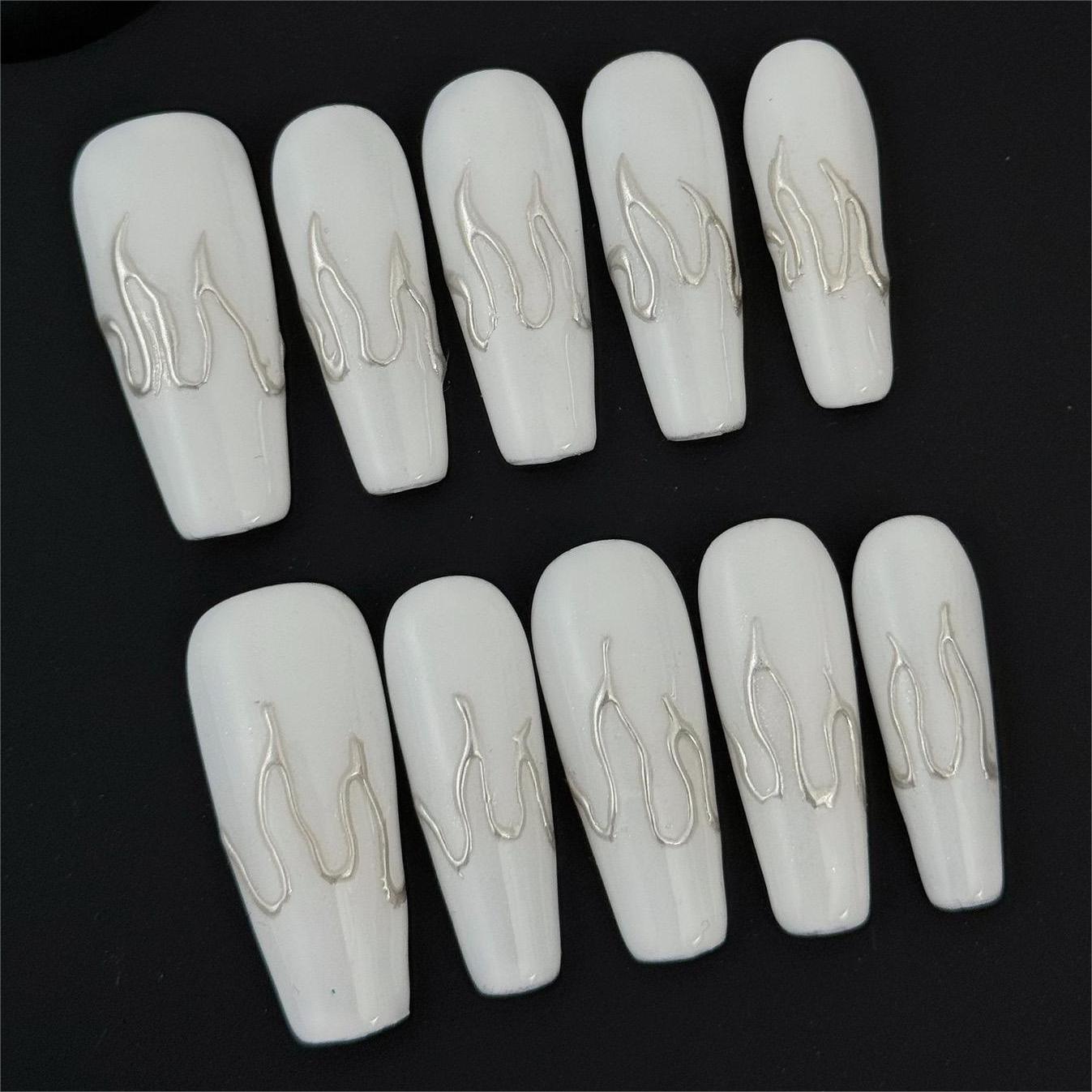 Siva Nail, White Heat, Contemporary Press on Nails