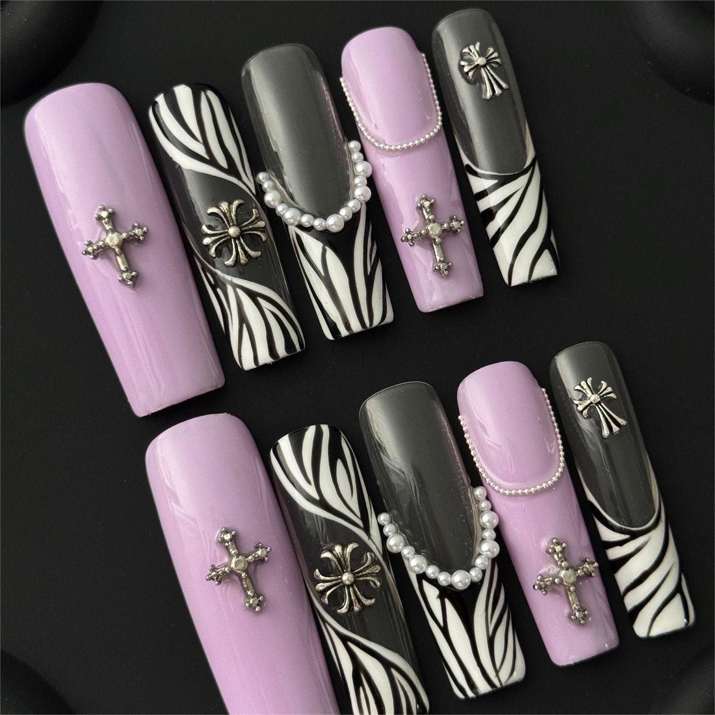 Siva Nail, Regal Twilight, Gothic Chic Press on Nails