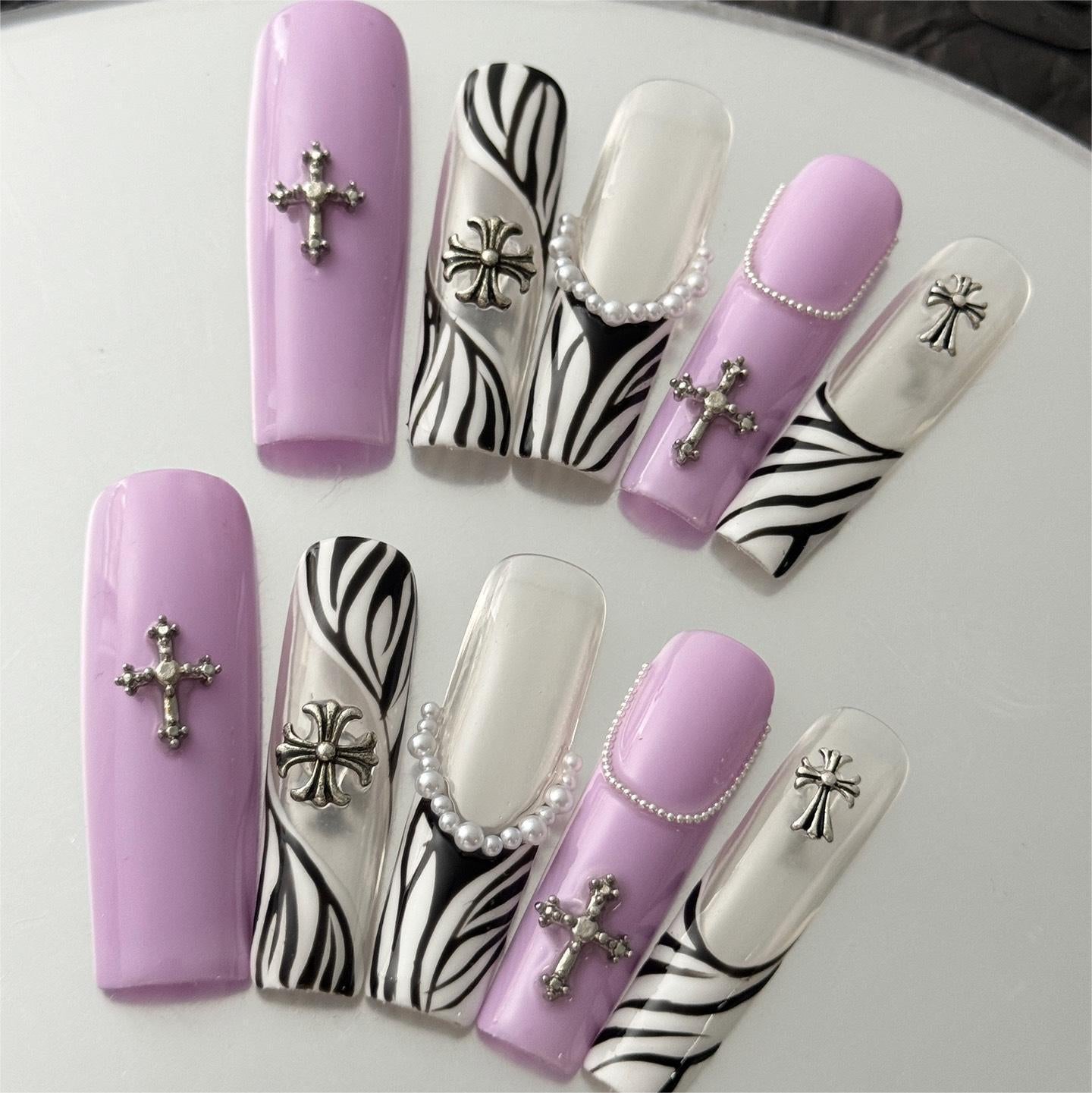 Siva Nail, Regal Twilight, Gothic Chic Press on Nails