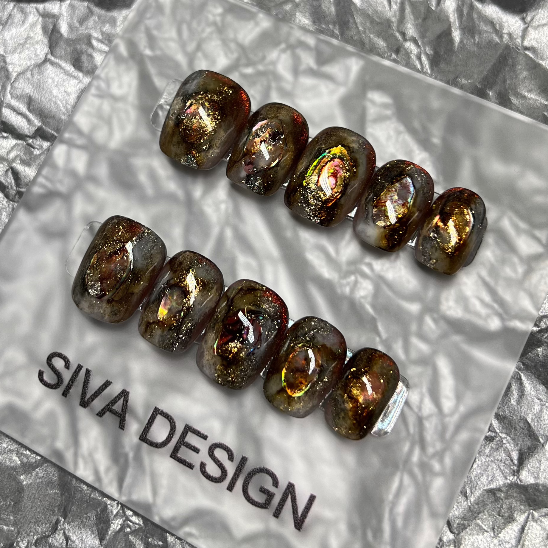 Siva Nail, Hupo, Amber Handmade Press on Nails