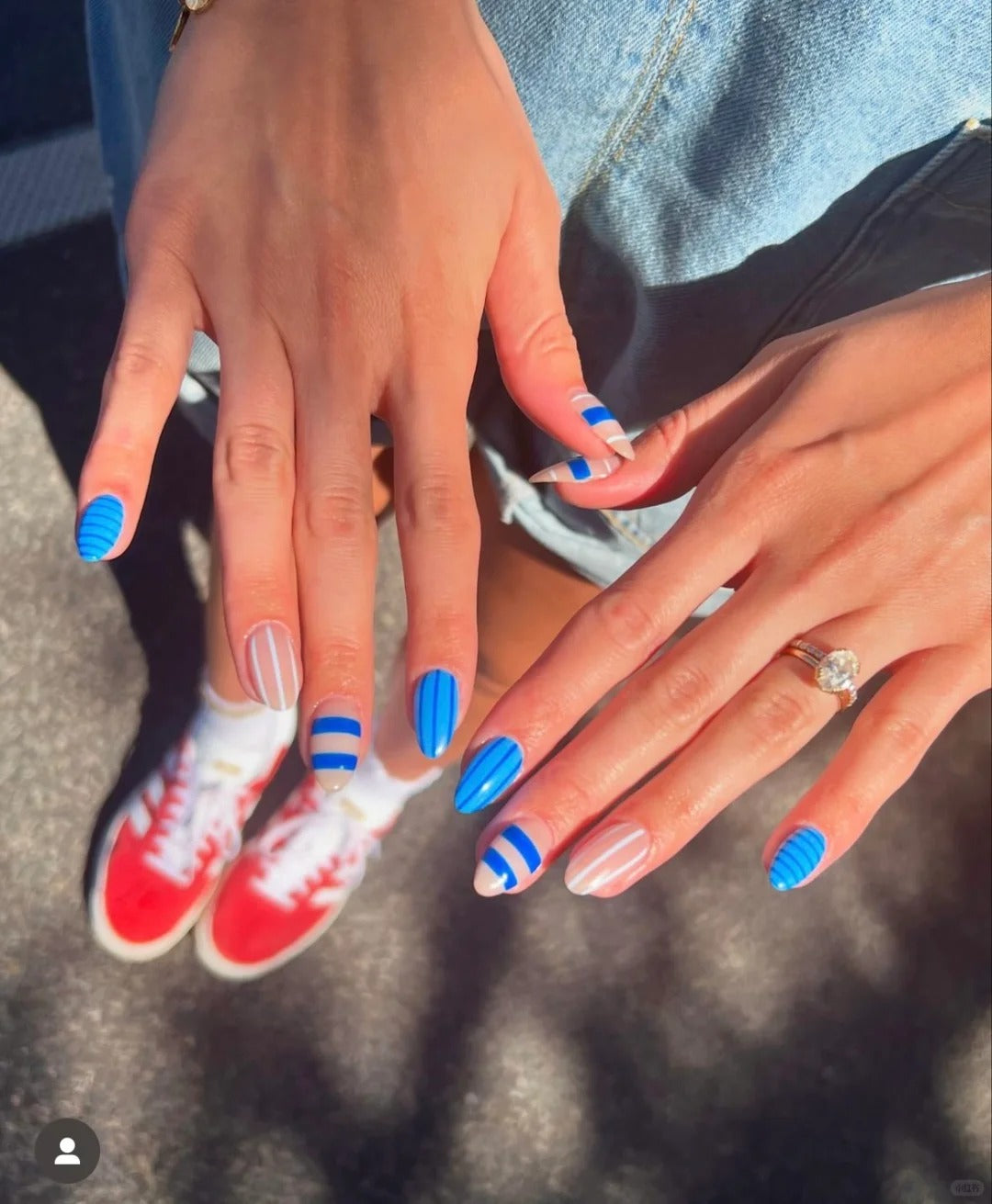 Siva Nail, Blue Pop, Striped Graphic Handmade Press on Nails