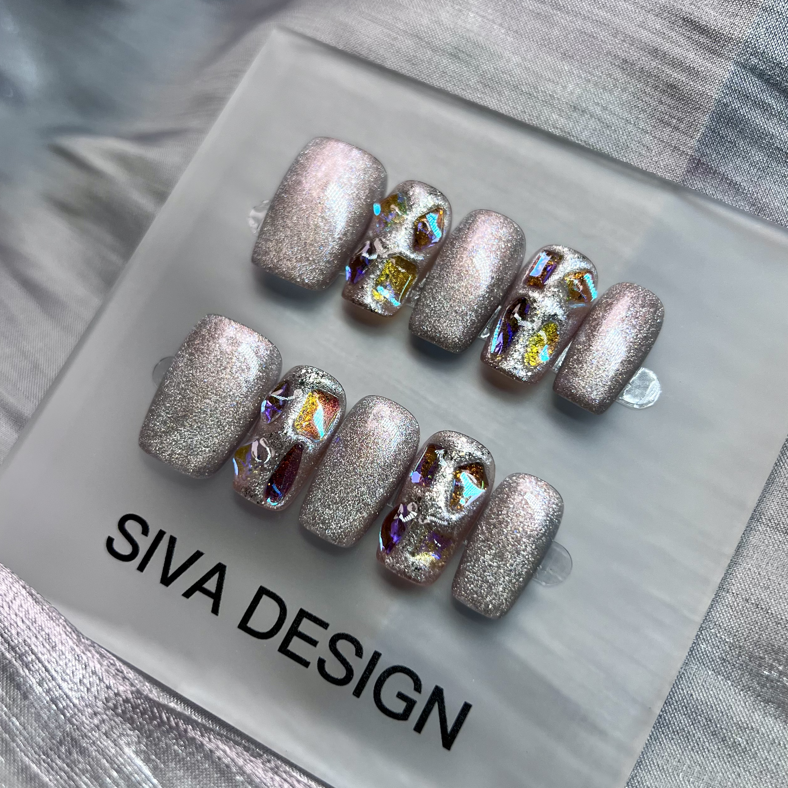 Siva Nail, Velvet Rush, Glitter Press on Nails