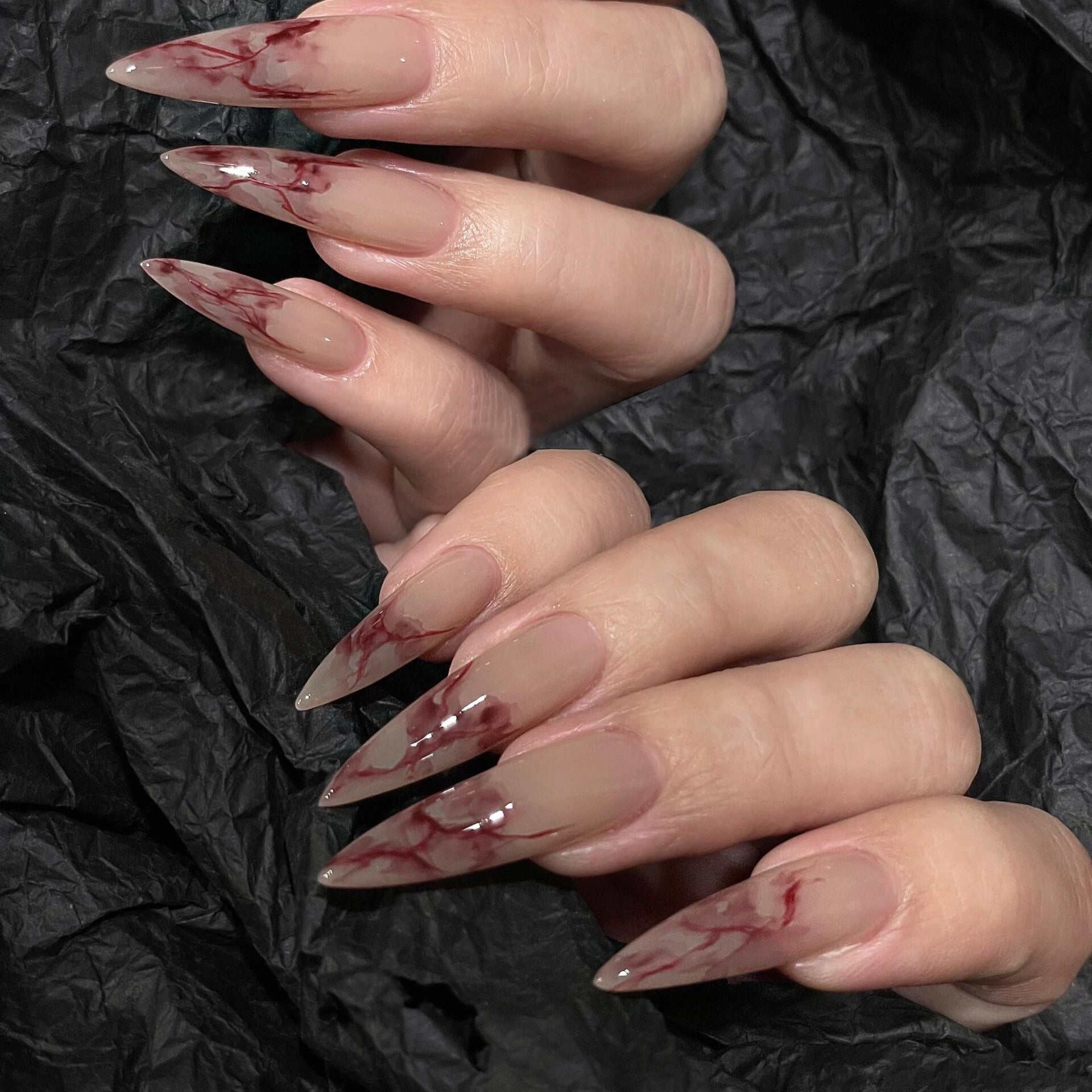 Siva Nail, Blood Moon Mystique, Red Shading Press on Nails