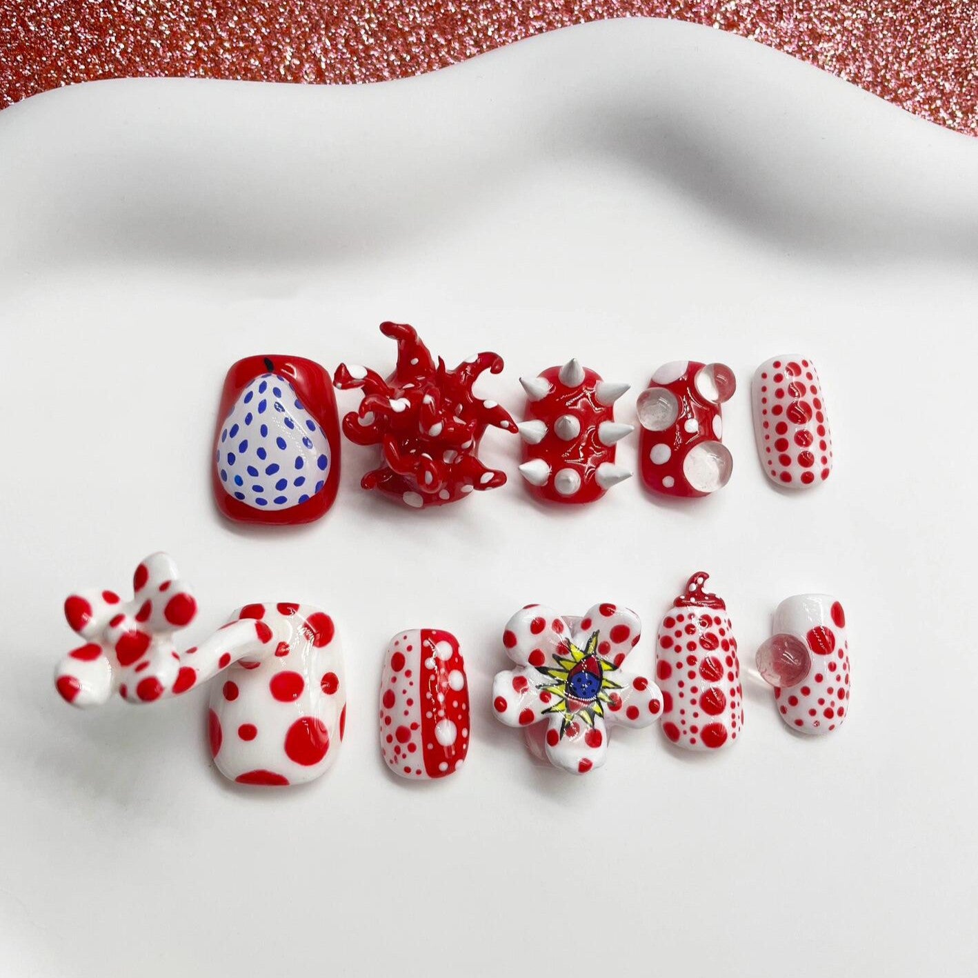 Siva Nail, Dotty Wonderland, Playful Press on Nails