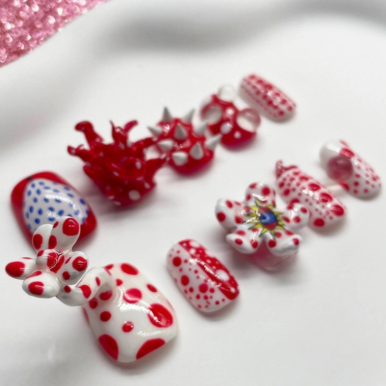 Siva Nail, Dotty Wonderland, Playful Press on Nails