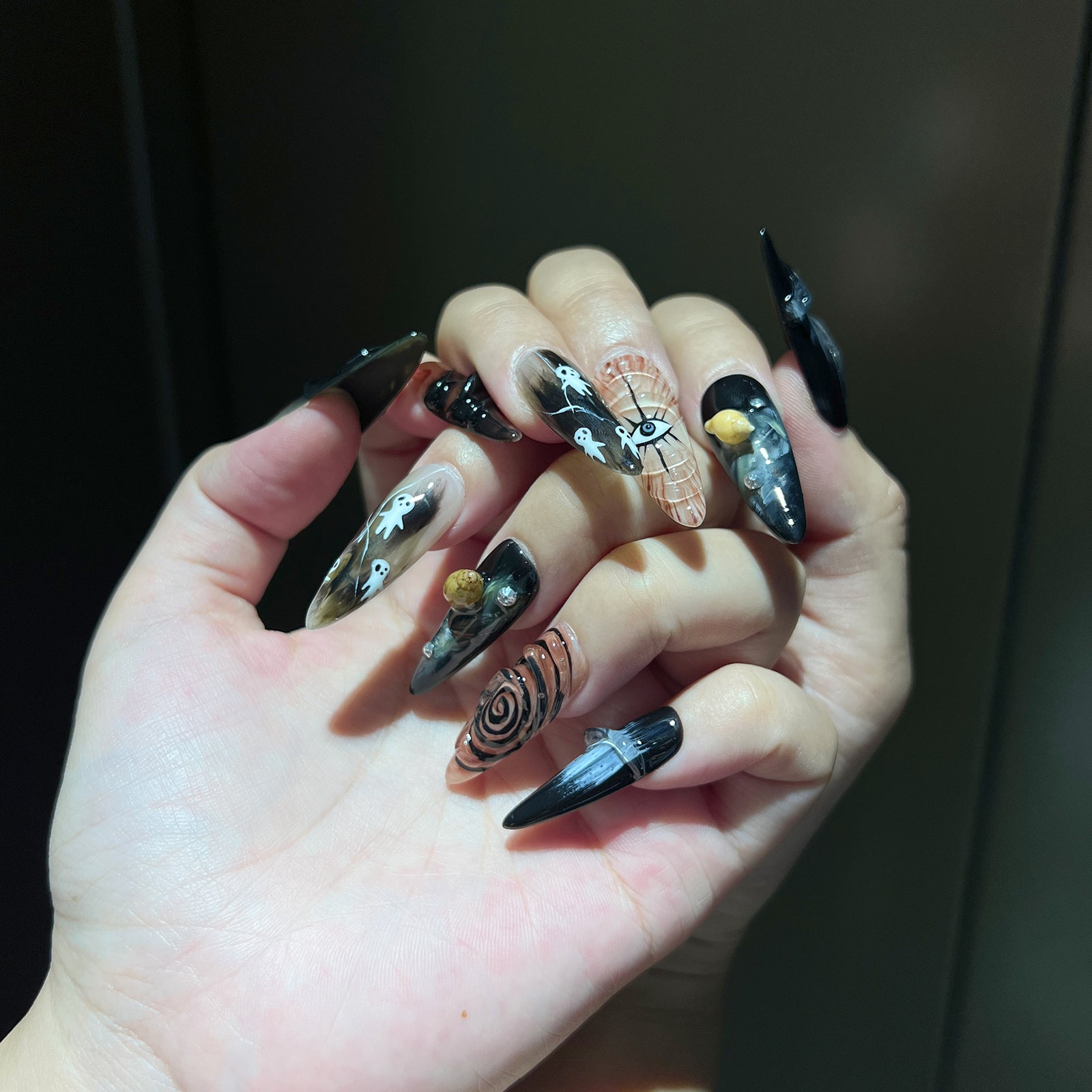 Siva Nail, Phantom Mirage, Artistic Halloween Acrylic Press on Nails