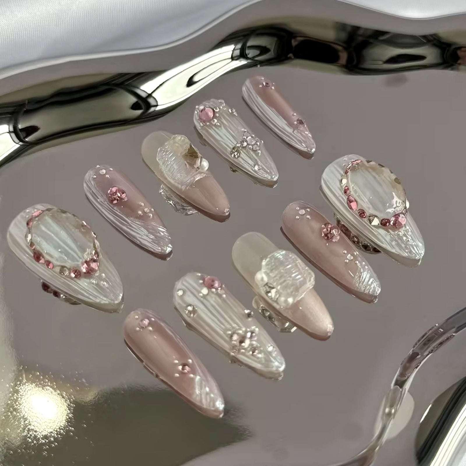 Siva Nail, Royal Pearl, Luxurious Elegance, Handmade Press on Nails