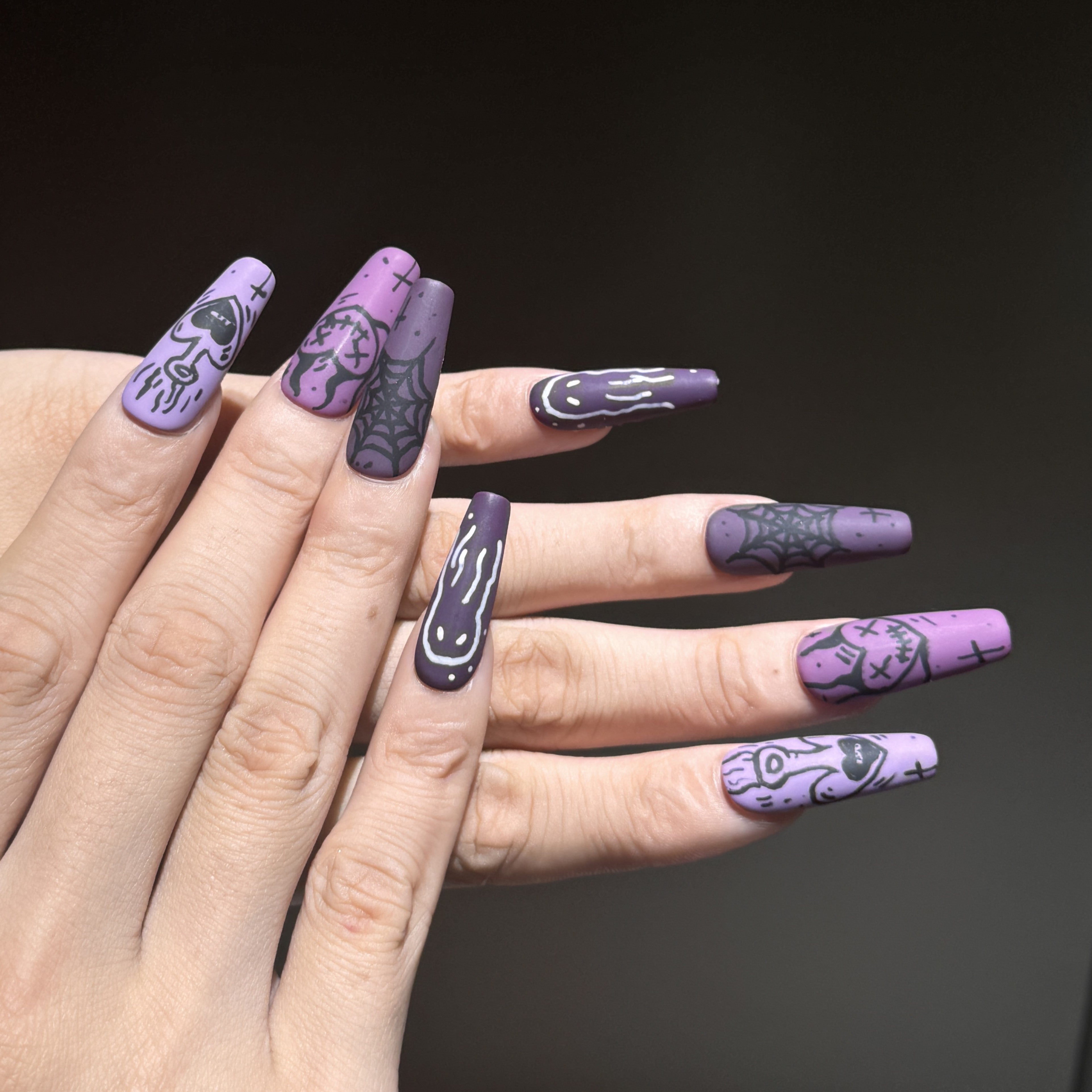 Siva Nail, Spooky Glyphs, Halloween Press on Nails