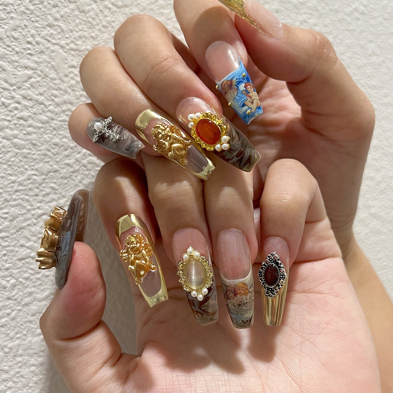 Siva Nail, Royal Opulence, Vintage Baroque Acrylic Press on Nails