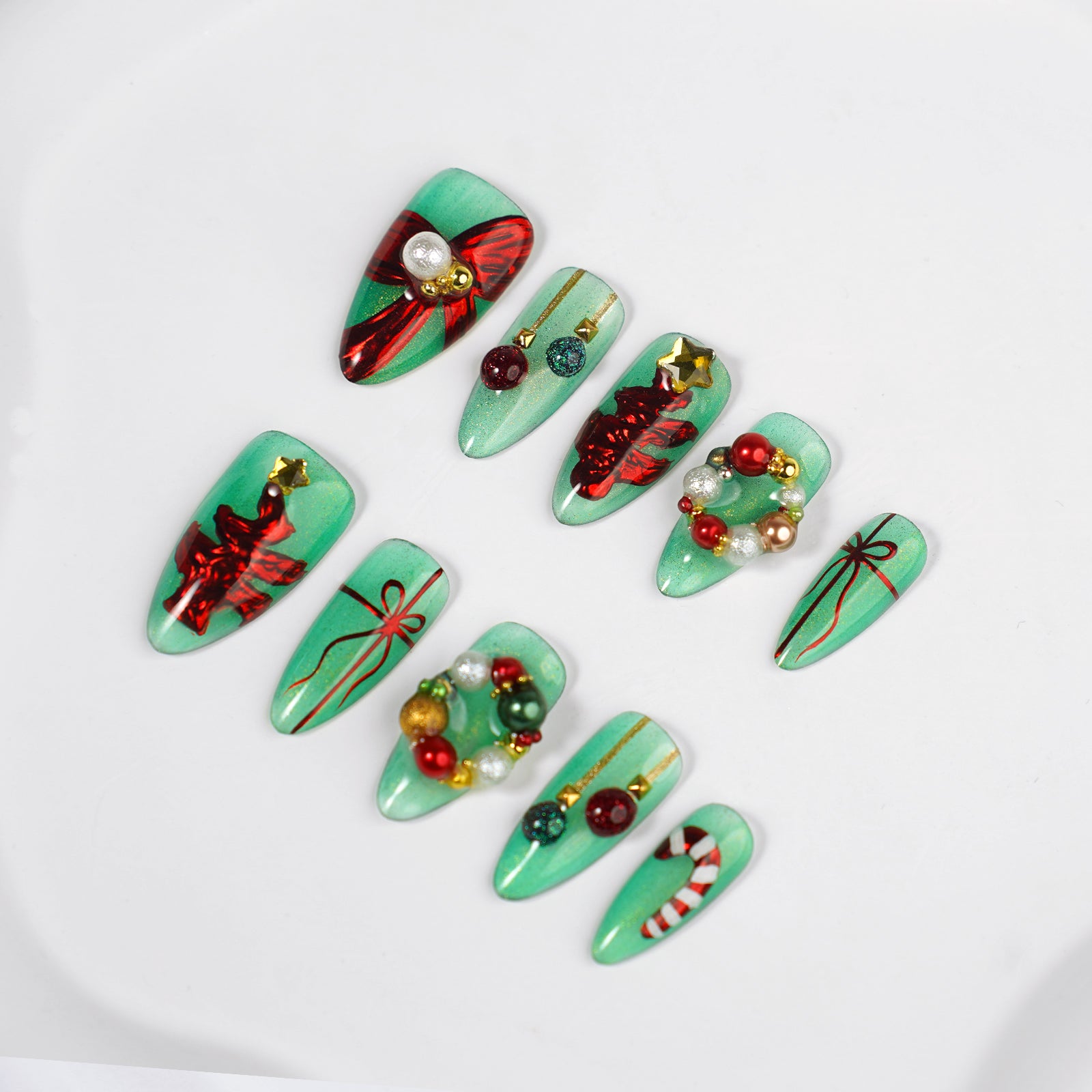 Siva Nail, Evergreen Enchantment, Christmas Wonderland, Handmade Press on Nails