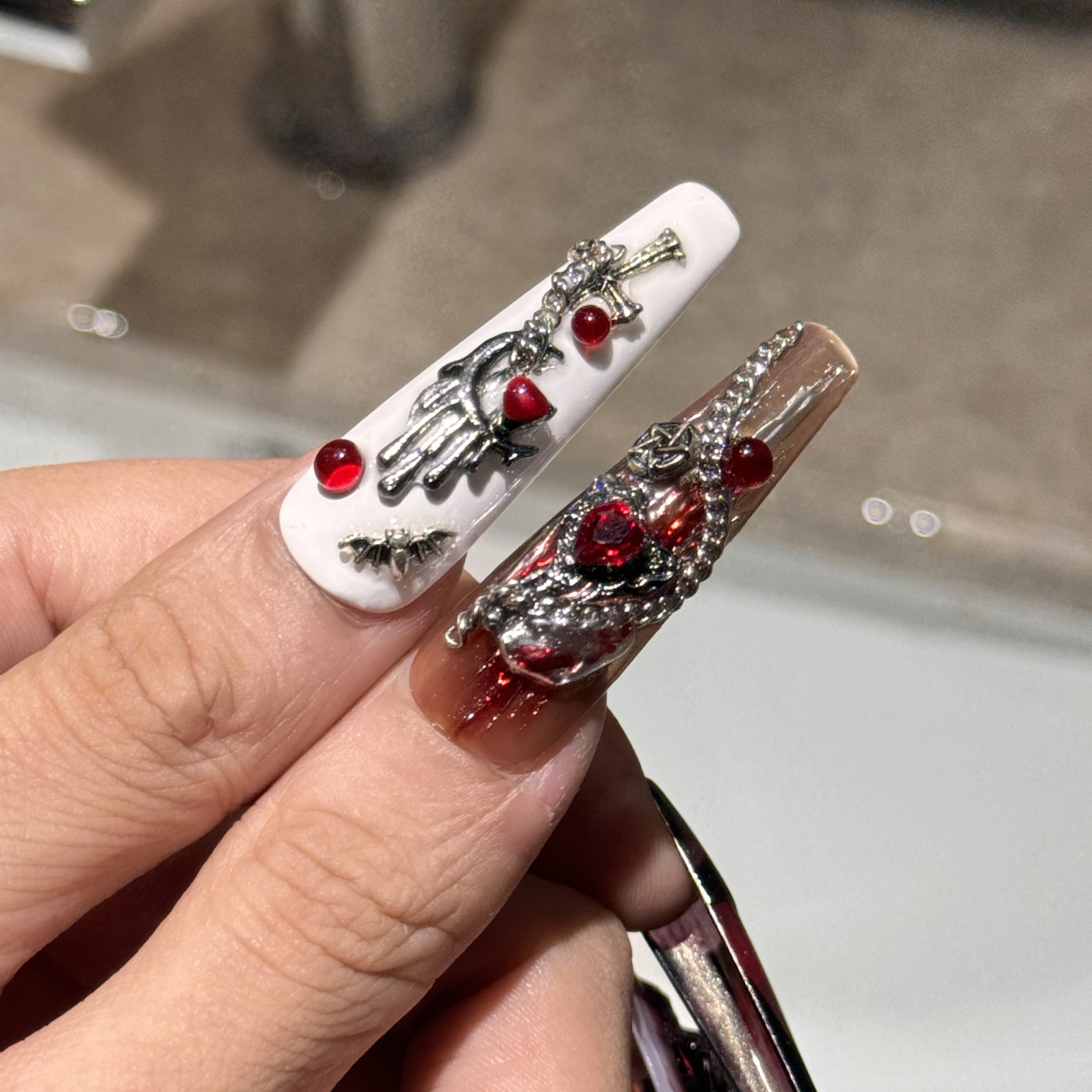 Siva Nail, Crimson Metal, Gothic Glam Press on Nails