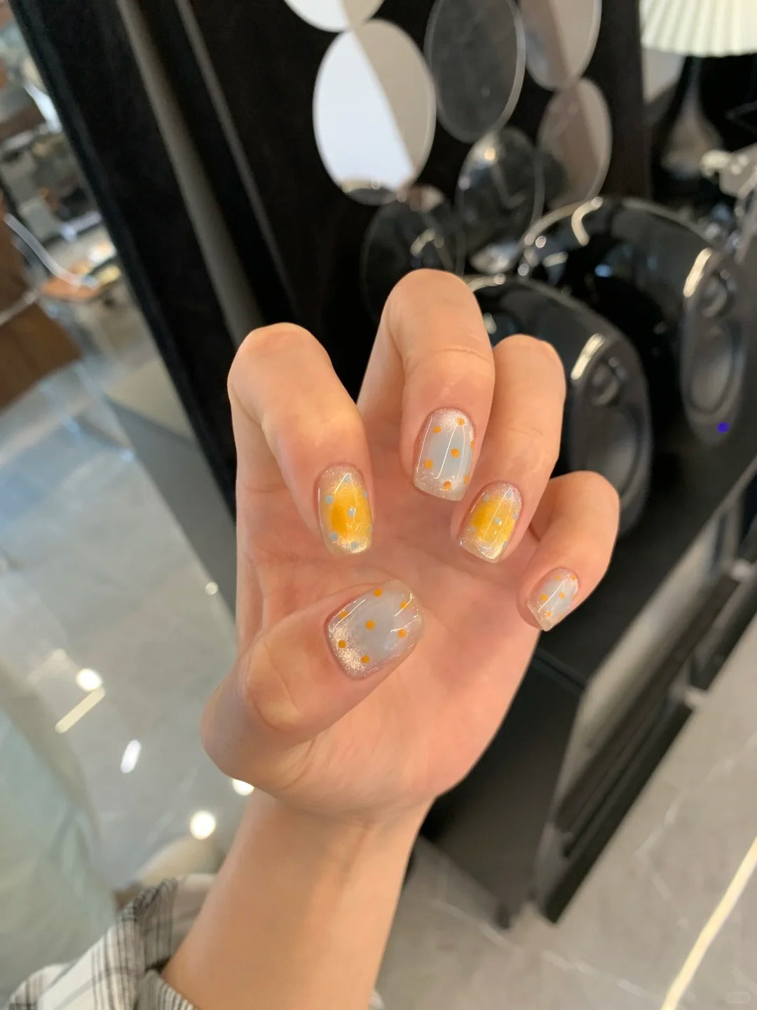 Siva Nail, Pastel Cloud, Orange Dotted Handmade Press on Nails