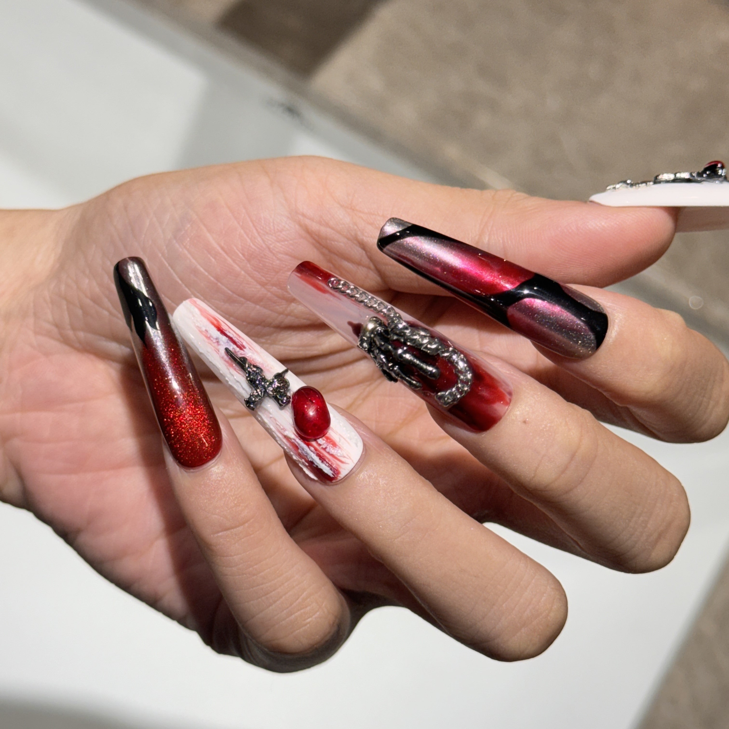 Siva Nail, Crimson Metal, Gothic Glam Press on Nails