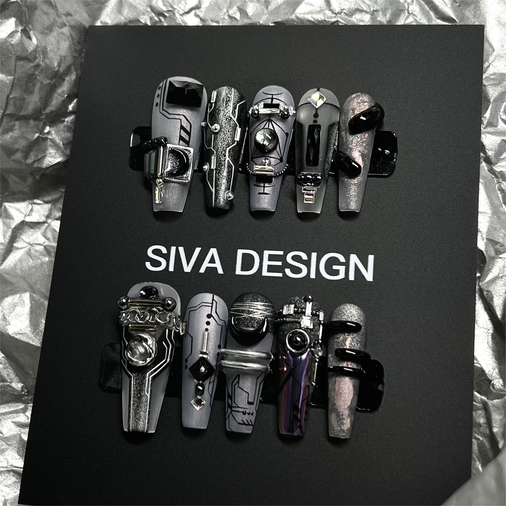 Siva Nail, Magic Planet, Futuristic Acrylic Press on Nails