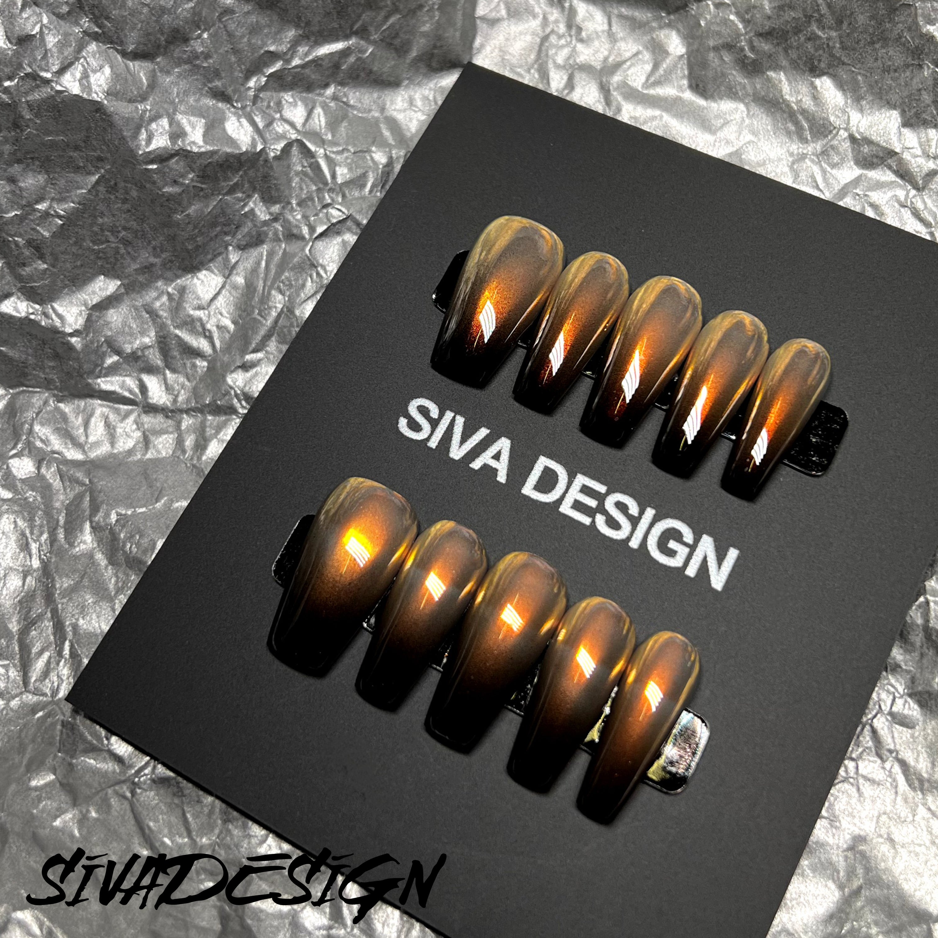 Siva Nail, Fade (Gold), Simple Winter Ombre, Handmade Press on Nails