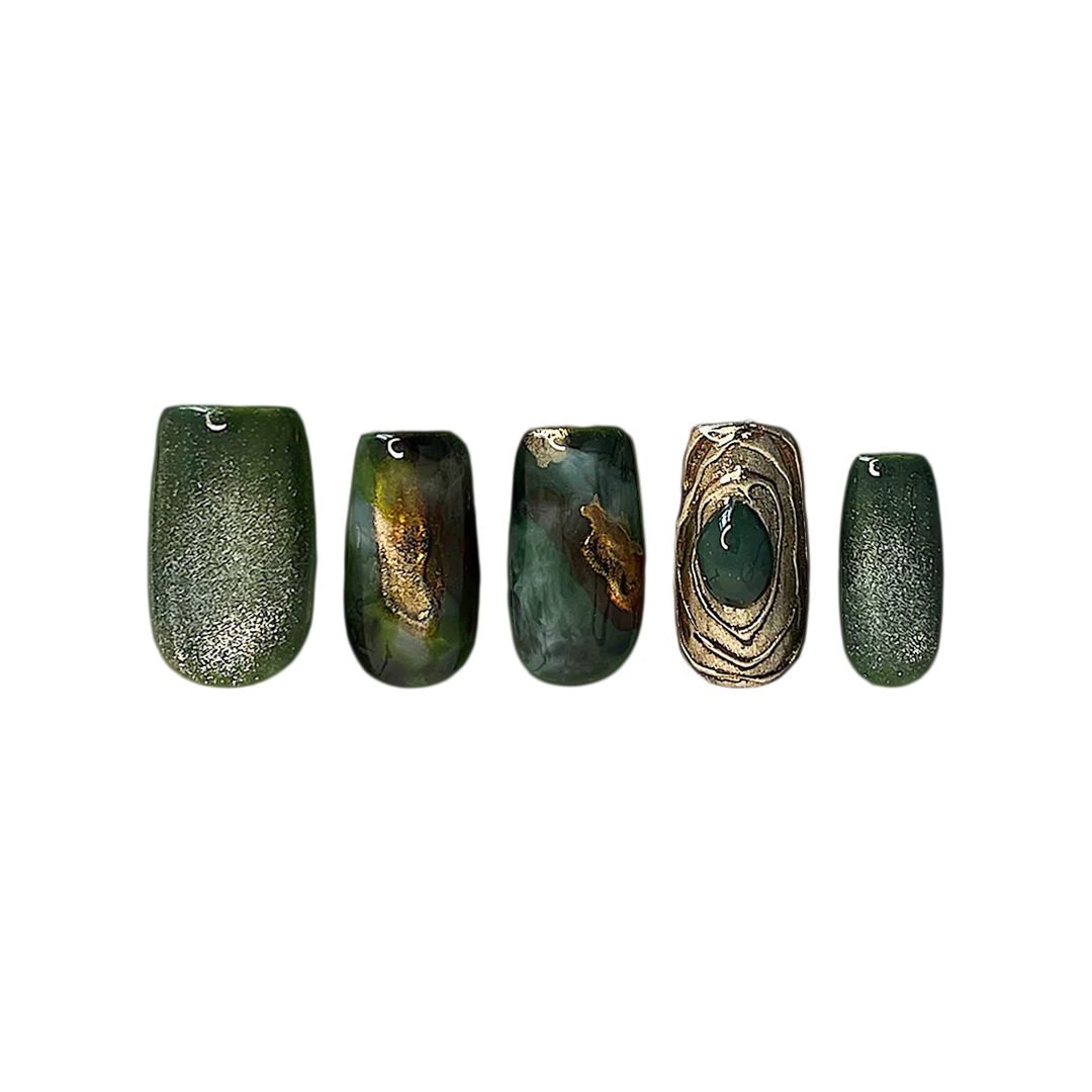 Siva Nail, Deep Woodlands, Natur-inspirierter Stil, handgefertigtes Press-on-Nägel