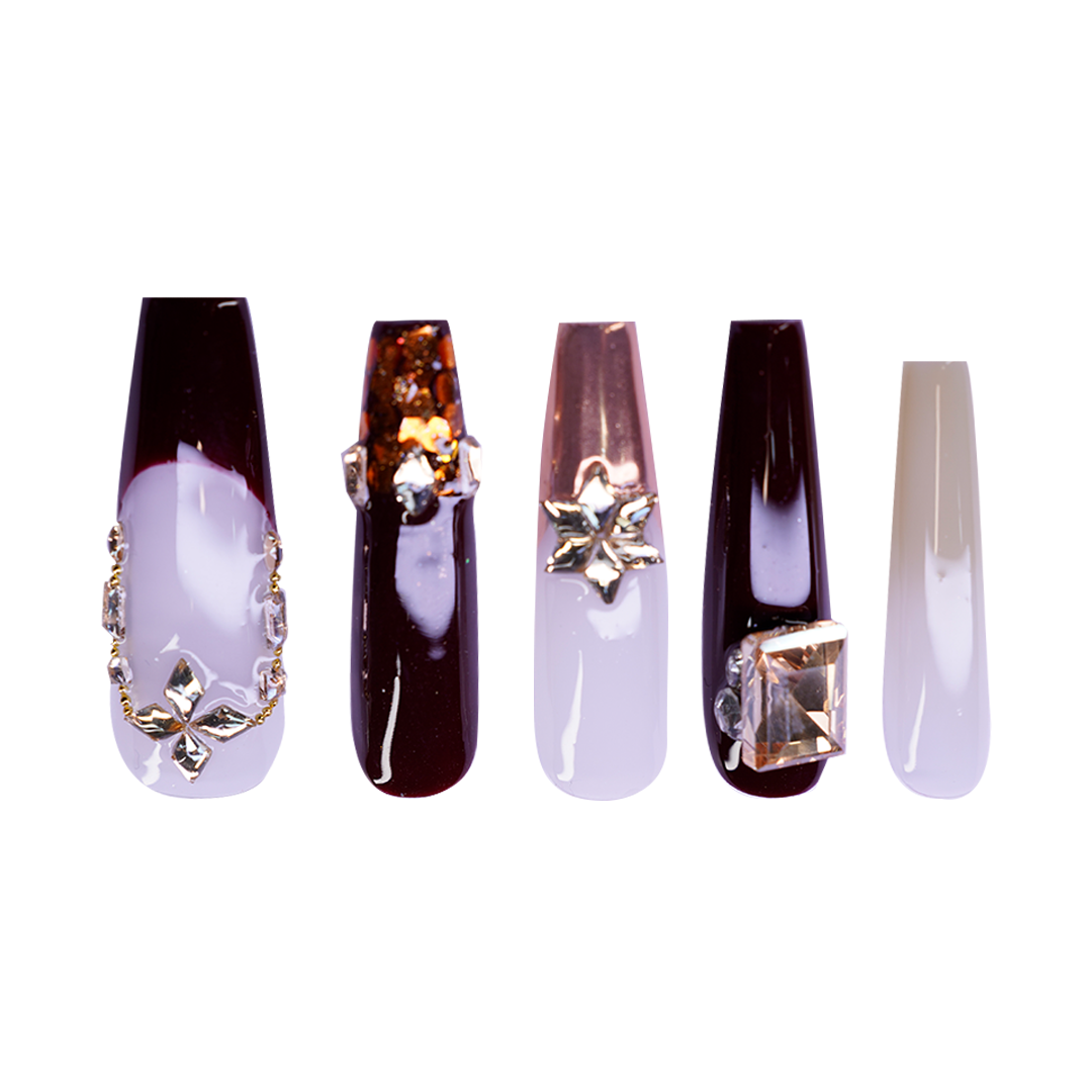 Siva Nail, Pflaume &amp; Beige mit goldenen Akzenten, handgefertigte Press-on-Nägel