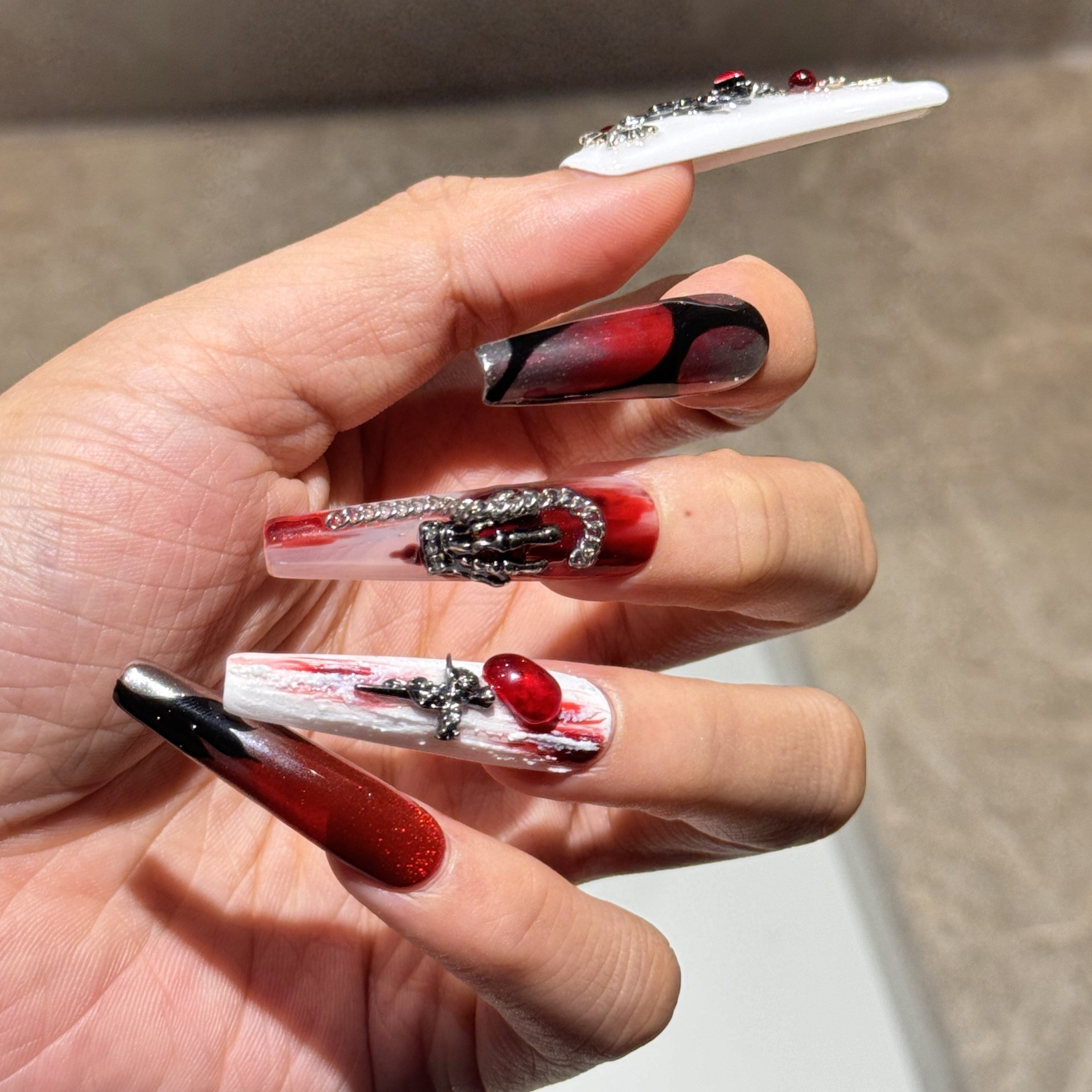 Siva Nail, Crimson Metal, Gothic Glam Press on Nails