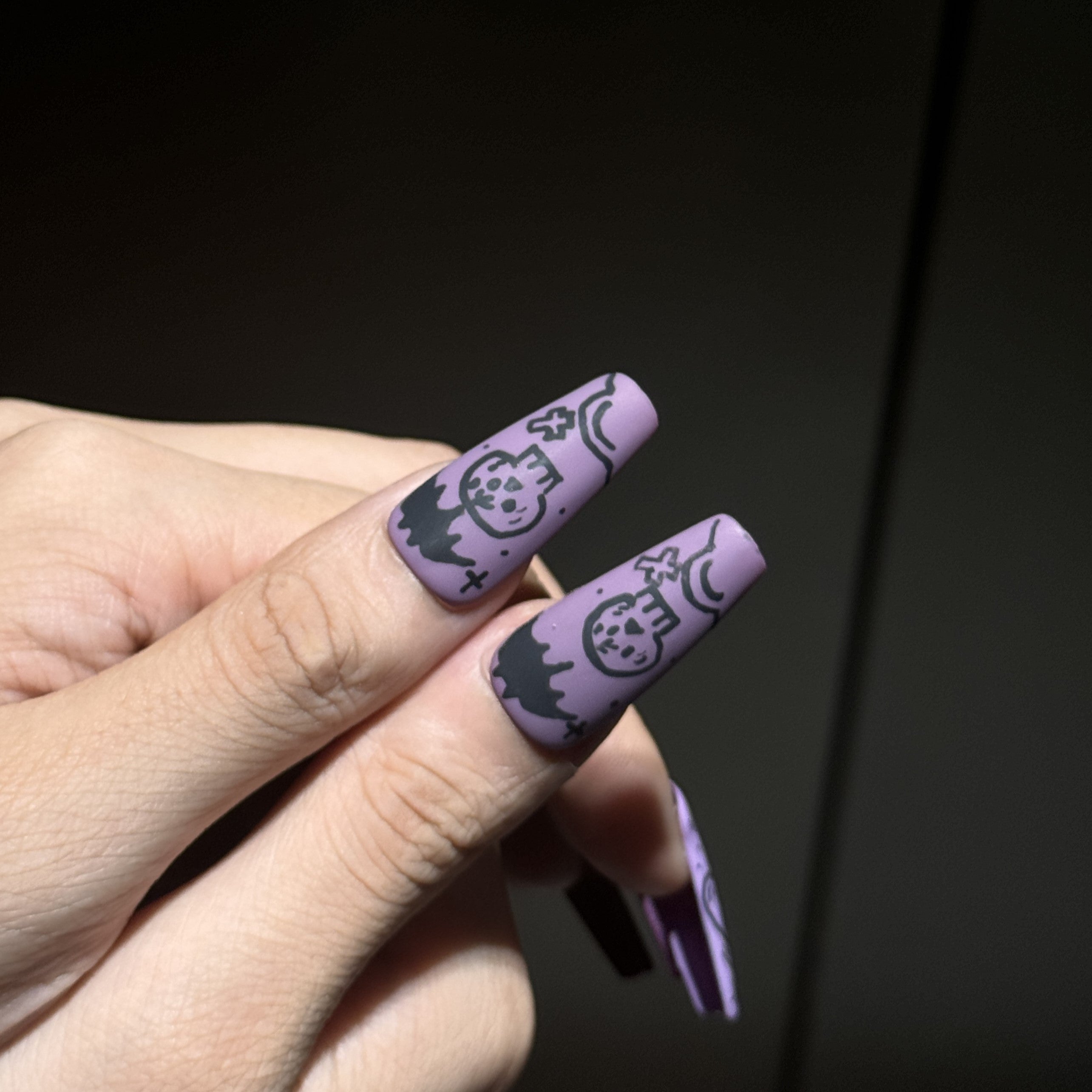 Siva Nail, Spooky Glyphs, Halloween Press on Nails