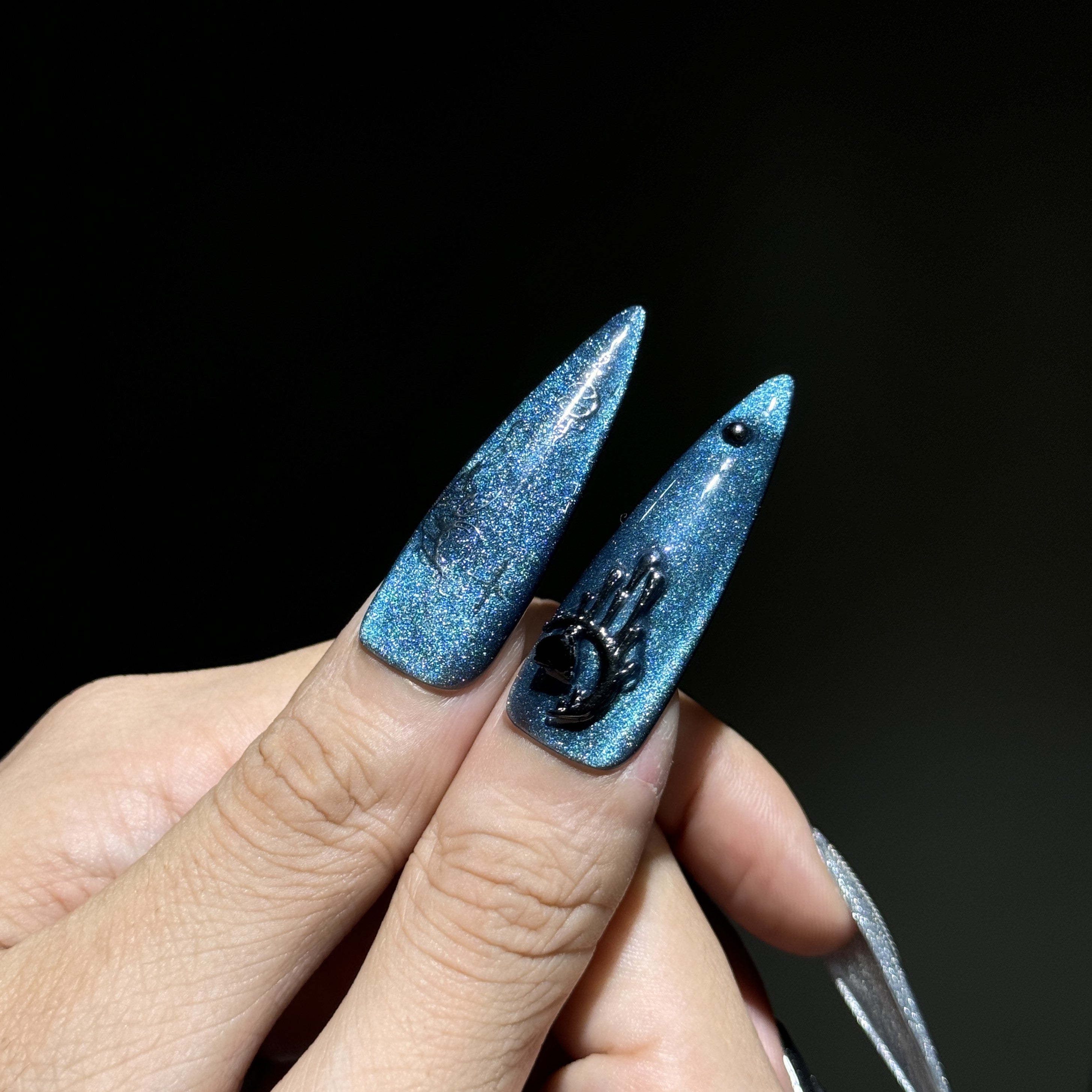 Siva Nail, Galaxy Glow, Metallic Press on Nails