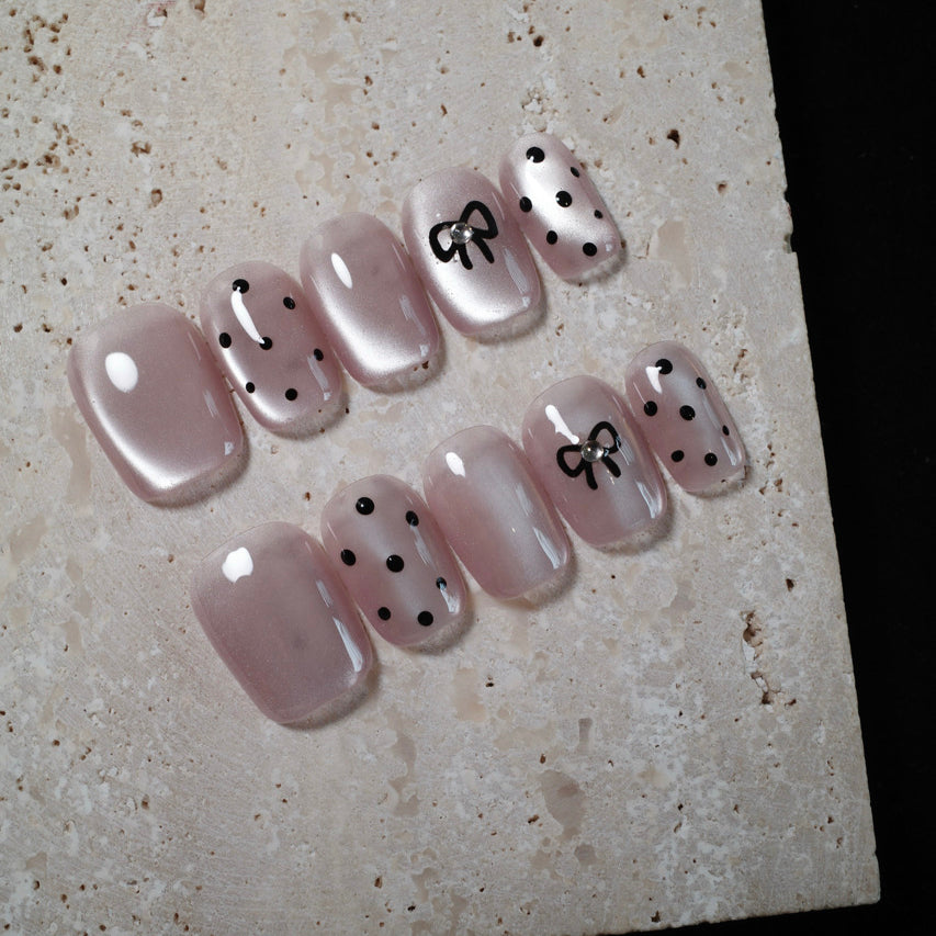 Siva Nail, Classic Dots and Bows, Playful Polka Dot Acrylic Press on Nails