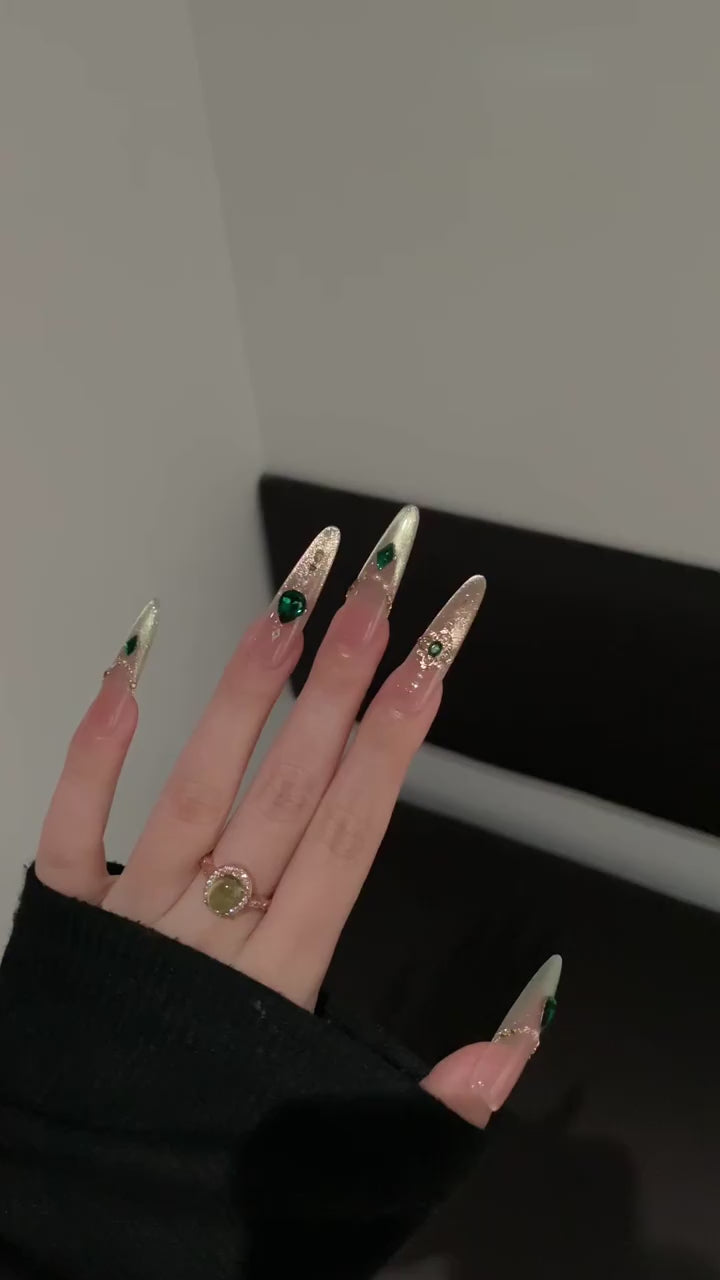 Siva Nail, Emerald - Accented Gold Glitz Handmade Press on Nails