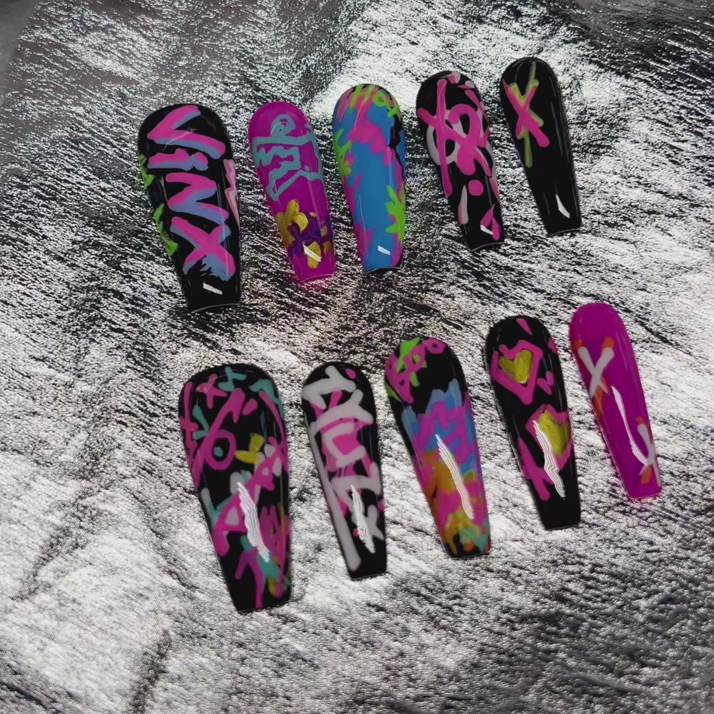 Siva Nail, Neon Groove, Graffiti Style, Handmade Press on Nails