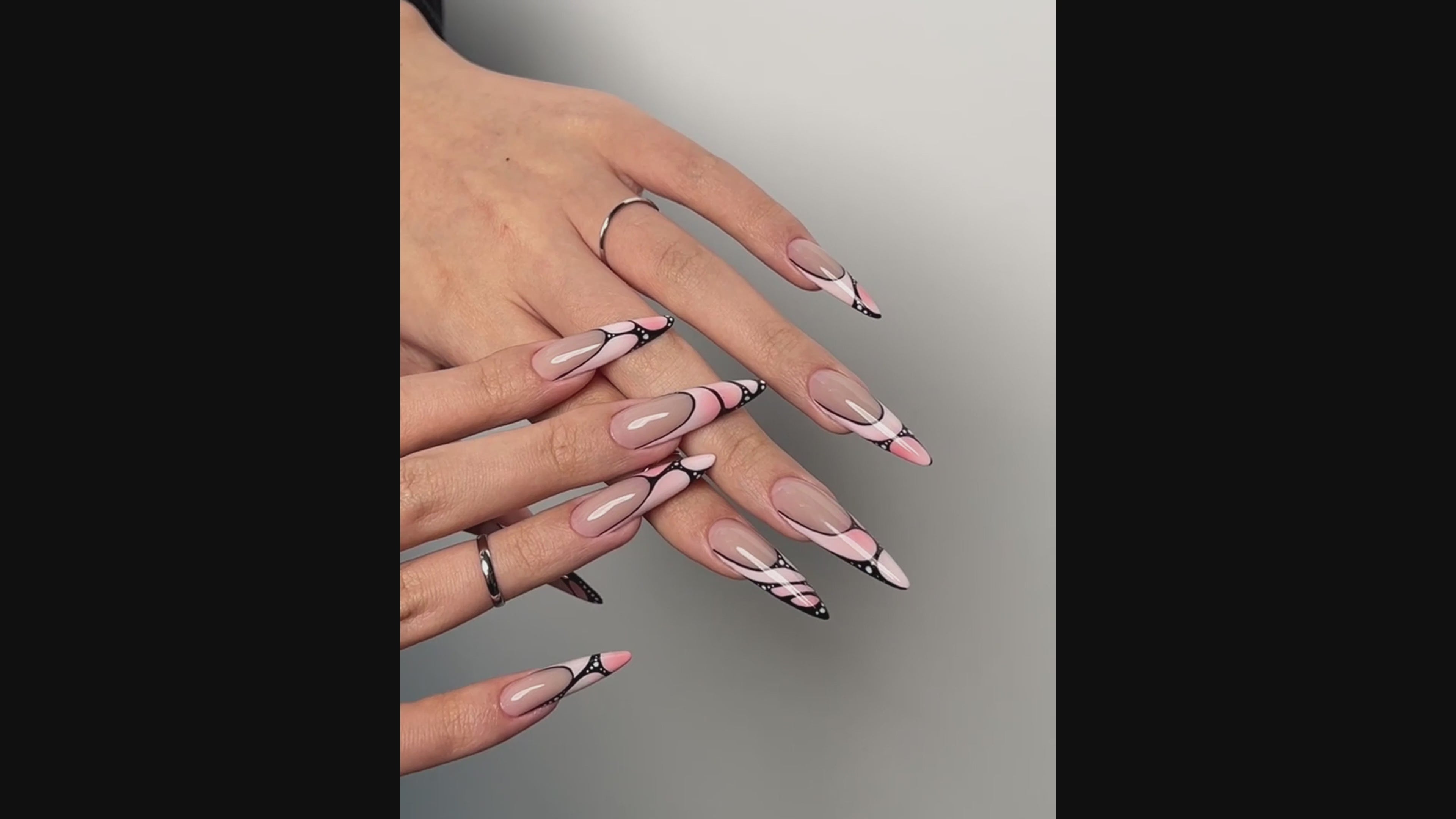 Siva Nail, Dreamweave, Chic Geometric Stiletto Acrylic Press on Nails