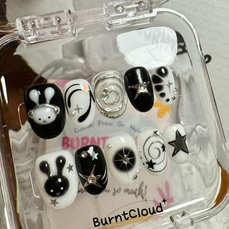 Siva Nail,Monochrome Star & Bunny – Black & White Art Set Handmade Press on Nails