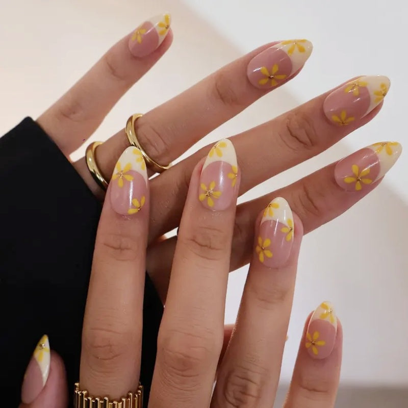 Siva Nail, Sunny Daisy French  – Yellow Accent Set Handmade Press on Nails